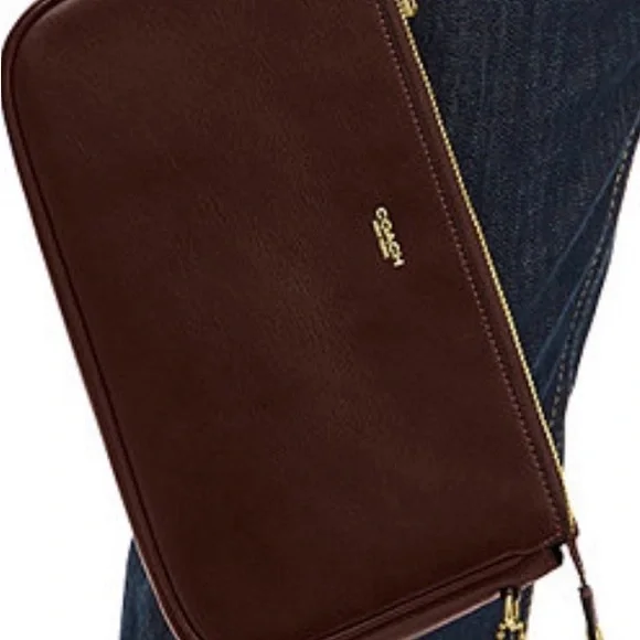 Coach Dark Brown Leather Shoulder Bag - Picture 4 of 8